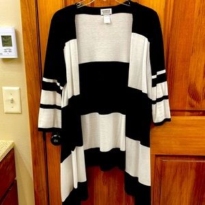 Black & white color block cardigan